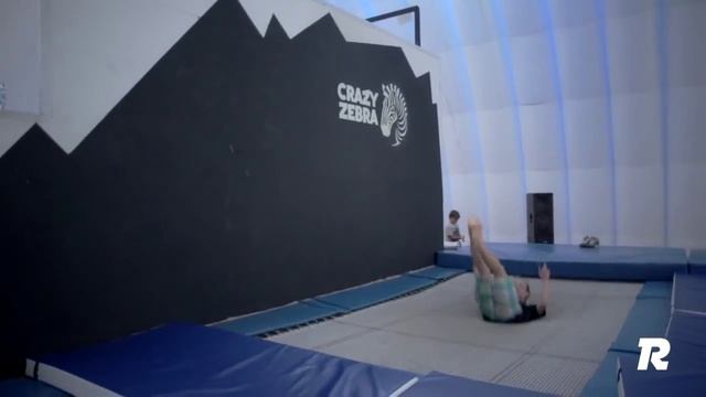 Прыжки на батуте (How To Trampolining)