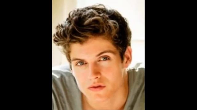Daniel Sharman - Run This Town Ft Kim Dickens & Frank Dillane смотреть онлайн