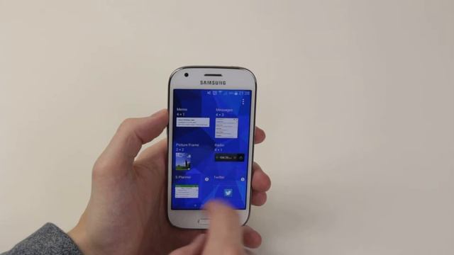 How To Customise Home & Lock Screens - Samsung Galaxy Ace 4 смотреть онлайн