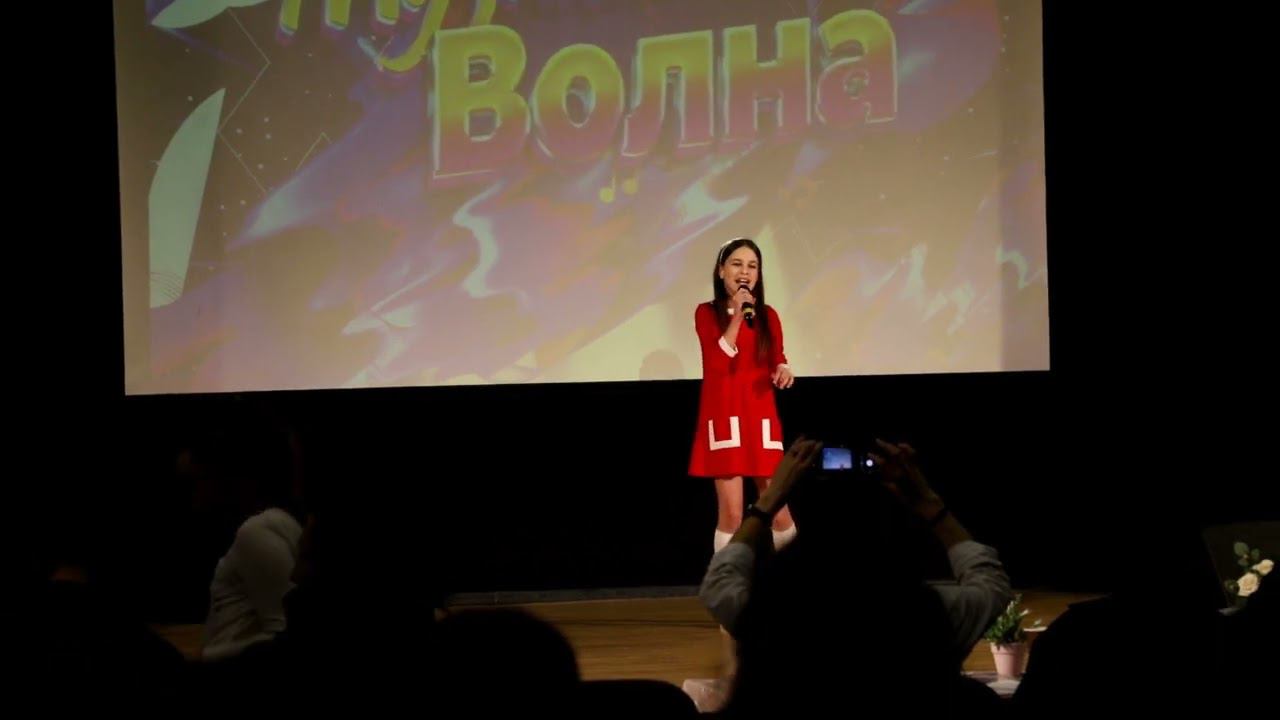 Звенит январская вьюга смотреть онлайн