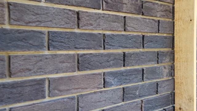 Клинкерный кирпич - Кронштадтский - в наличии. Не хуже импортного европейского, а цена выгоднее.