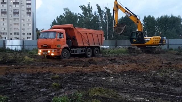 Разработка котлована г.Казань, ул.Дубравная смотреть онлайн