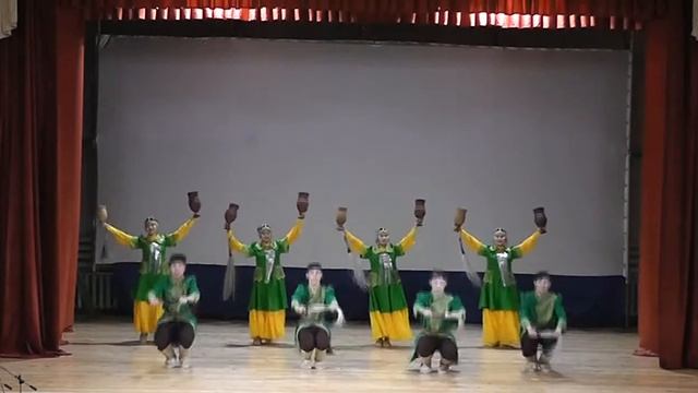 1631 Детский танцевальный ансамбль Кустук смотреть онлайн