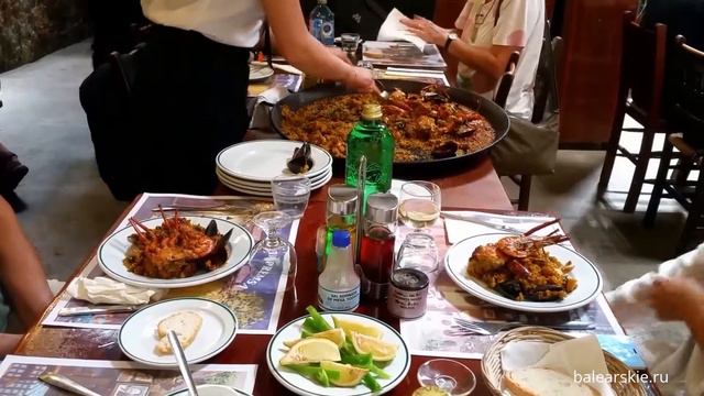 Паэлья в ресторане Celler Sa Premsa Майорка / Paella en Celler Sa Premsa Mallorca смотреть онлайн