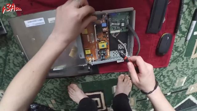 Монитор LG Flatron L1732S не включается, кондер 25v - 680µF смотреть онлайн