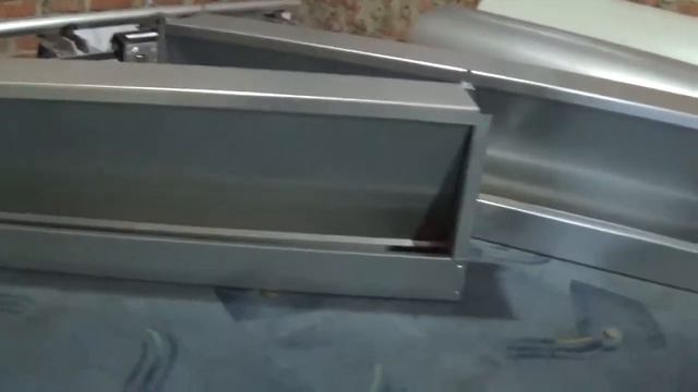 Бункерная кормушка и ниппельные поилки для бройлеров (напольное содержание) смотреть онлайн