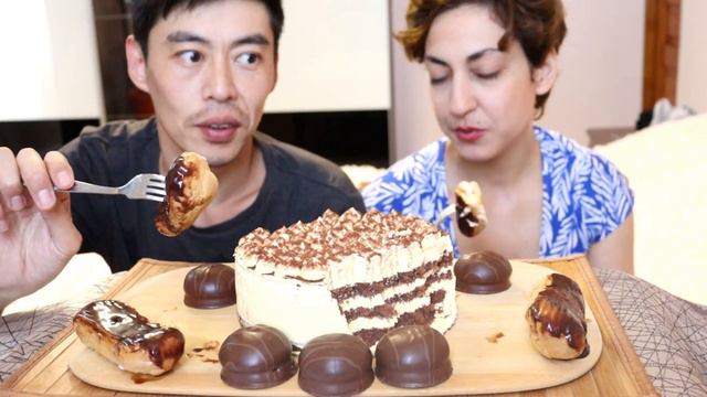 MUKBANG/МУКБАНГ! K-POP И ДОРАМЫ/ЧТО МЫ СМОТРИМ? ТИРАМИСУ/ЭКЛЕРЫ/БОНЖУР! TIRAMISU/Eclair/BONJUR! смотреть онлайн