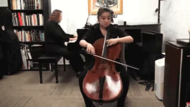 2011 Scholarship Recipient Erica Ogihara performs Toccata by Girolamo Frescobaldi смотреть онлайн