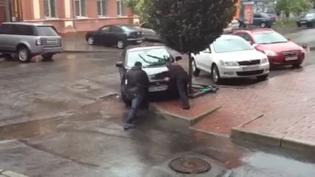 парковка на отлично, Днепропетровск, ул. Миронова смотреть онлайн