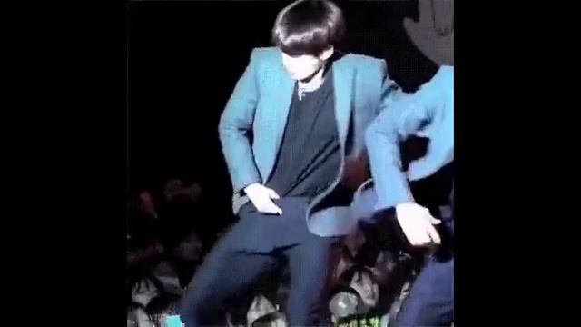 |Jungkook| О боже какой мужчина 💜💝💞 смотреть онлайн