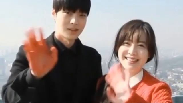 Ahn Jae Hyun and Goo Hye Sun ... let me be the one смотреть онлайн