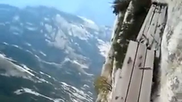 Самая страшная тропа в МИРЕ! смотреть онлайн
