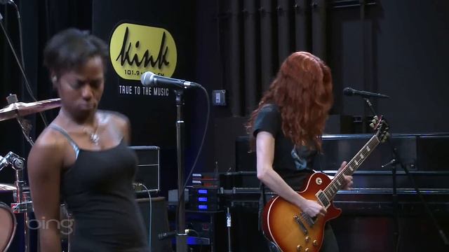 Zepparella - Whole Lotta Love (Bing Lounge) смотреть онлайн