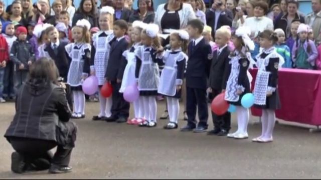 г Уфа. Лицей №5. День знаний. 1 сентября 2014г. смотреть онлайн