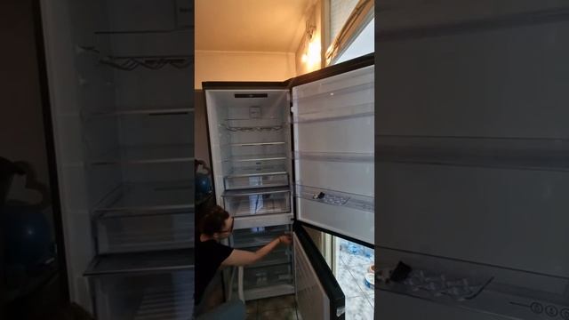 unboxing Combina frigorifica Beko RCNE560E40ZXBRN, HarvestFresh, NeoFrost Dual Cooling, 501 L смотреть онлайн