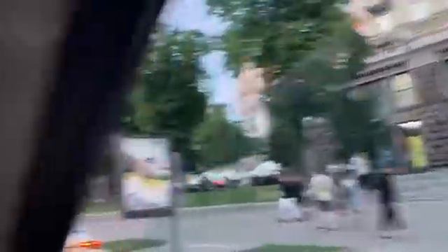 Киев сегодня в военное время, сейчас! Подписывайтесь на канал! смотреть онлайн