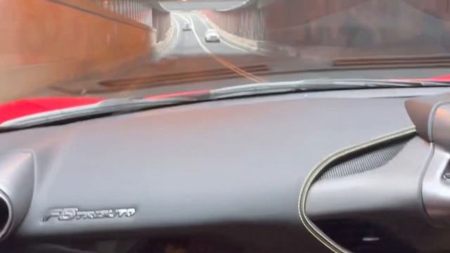 Loud Novitec Ferrari F8 Tributo Tunnel Blast! ? #ferrari #novitec смотреть онлайн