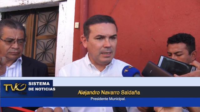 Se separó del cargo a empleado de recolección de basura por colgar a un perro смотреть онлайн