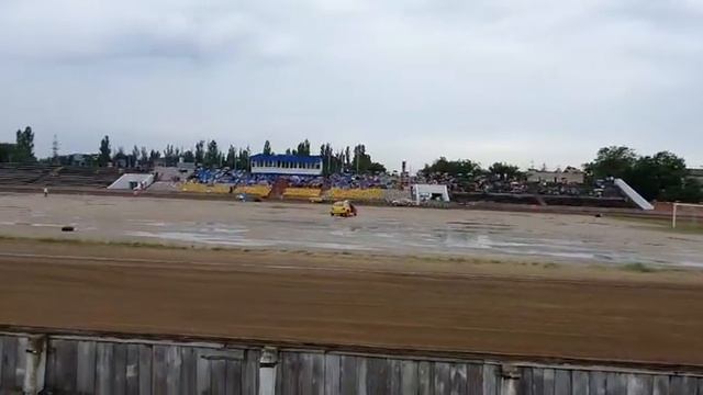 Повторный старт 11-го заезда дня после исключения из него Андрея Сапужака смотреть онлайн