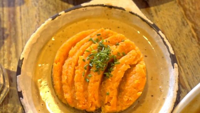 What to See In Edinburgh! (2022) | Travel Guide смотреть онлайн