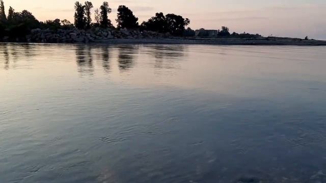 Абхазия. Цитрусовый совхоз Алахадзы. Утро на реке Бзыбь. Рассвет. Пейзажи смотреть онлайн