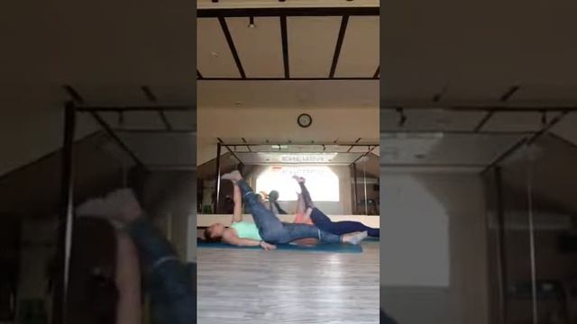 Урок#6. Cтретчинг онлайн с Energy смотреть онлайн