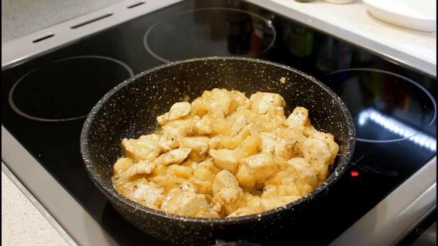 БАНАНОВАЯ КУРОЧКА | КУРИЦА С БАНАНОМ | ГОТОВЛЮ В ПЕРВЫЙ РАЗ | Кулинарное маски шоу смотреть онлайн