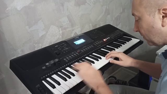 Играю на синтезаторе /пиано/? смотреть онлайн