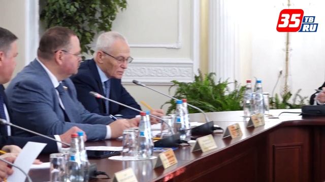 Председатели верхних палат парламента России и Беларуси высоко оценили проект "Союзный трактор" смотреть онлайн