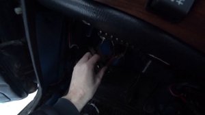 УСТАНОВИЛ МАГНИТОЛУ / ВАЗ 2106