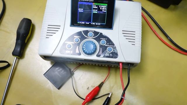 Ремонт двух зарядных устройств IChagrer 4010 Duo смотреть онлайн