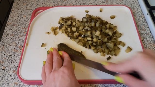 САЛАТ КОТОРЫЙ ЛЮБЯТ ВСЕ / ПОСТНЫЙ И ОЧЕНЬ ВКУСНЫЙ смотреть онлайн