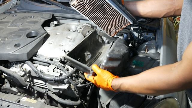 2004 Infiniti G35X Engine Air Filter смотреть онлайн