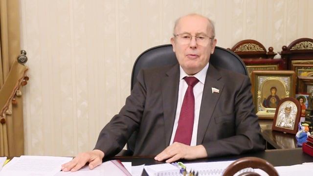 Игорь Эдуардович Есауленко: поздравляю с началом нового учебного года!