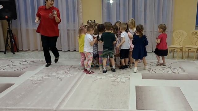 сказка "Загрустила Ёлочка", автор Т.Кирюшатова, кукольный спектакль-интерактив для 3-4 лет смотреть онлайн