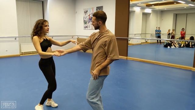 Влад Педанов и Наталья Нека | Bachata Demo 2 | Fiesta смотреть онлайн