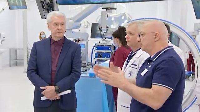 Официальный сайт Мэра Москвы. Посещение ГКБ № 67 имени Л.А. Ворохобова (05.03.2022) смотреть онлайн