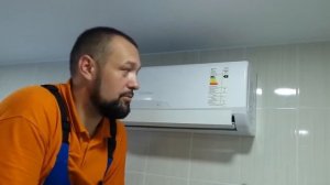 Разбираем внутренний блок кондиционера для чистки