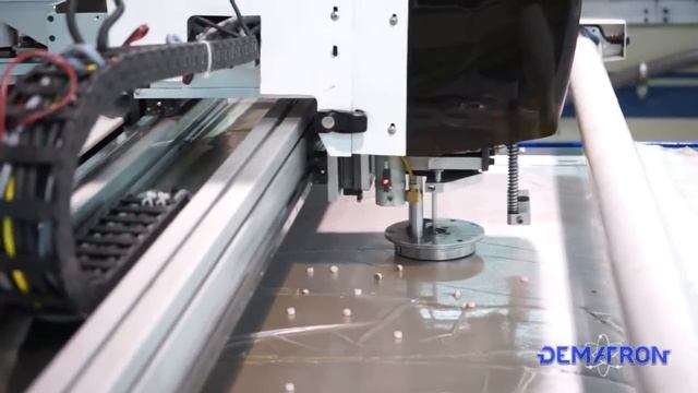Automated Fabric Cutter High-Ply DEMATRON 7CM J-Head смотреть онлайн