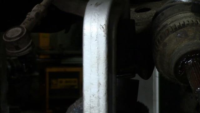 2002 Hyundai Santa Fe 2.7 V6 - шаровая опора