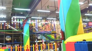 Узбекистан, Ташкент. Торговый Центр "RIVIERA"