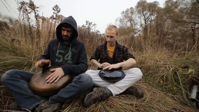 Игра на глюкофонах дуэтом / лепестковые барабаны / слушать музыку глюкофона / #kosmosky