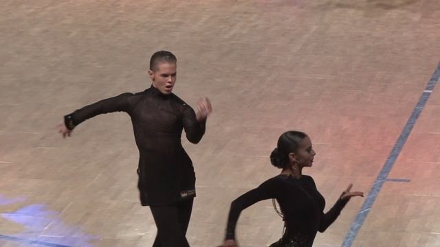 Олейник Леонид - Савина Анастасия, 1/2, Rumba смотреть онлайн