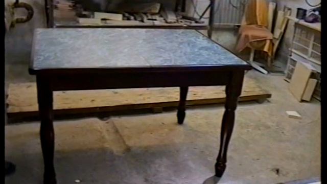 Продажа :Стол раздвижной четыре опоры.mpg смотреть онлайн