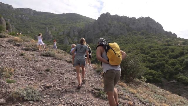 Наше путешествие на ЮГ России (ЧАСТЬ ЧЕТВЕРТАЯ) - Долина ПРИВИДЕНИЙ (25-28 августа 2022 года) смотреть онлайн