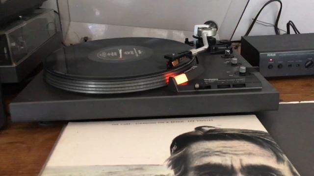 Technics SL-1900 Turntable смотреть онлайн