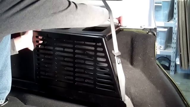 Springtail/MPAC Jeep JK Unlimited Side Rack смотреть онлайн