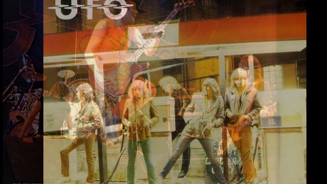 UFO - No Place To Run смотреть онлайн
