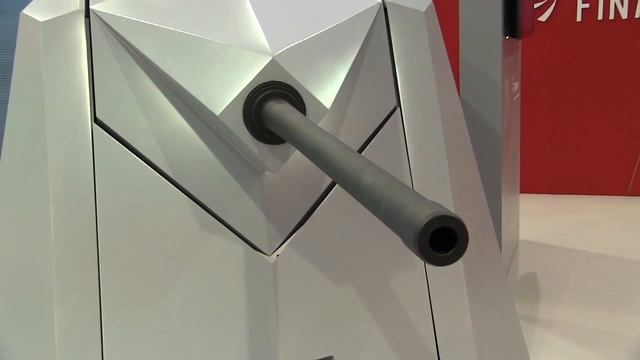 IDEX 2015: Oto Melara Forty Light смотреть онлайн