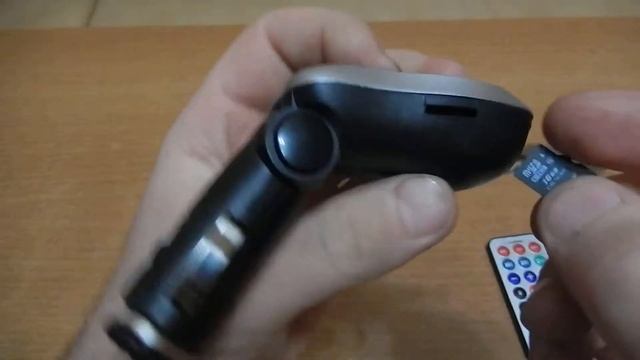 обзор FM передатчик MP3 Player SD USB смотреть онлайн